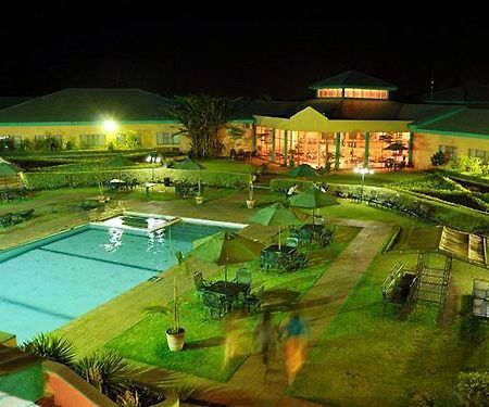 Crossroads Hotel Lilongwe Exteriér fotografie